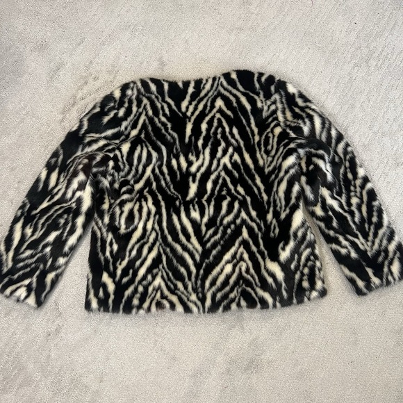 NWT Catherine Malandrino Faux Fur Zebra Coat Size Large Femme Luxury Glam Jacket - Picture 7 of 10